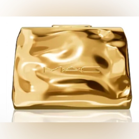 MAC Cosmetics Accessories - MAC Golden Makeup Bag Cosmetic Case Holiday 8"x5"x3" GC!
